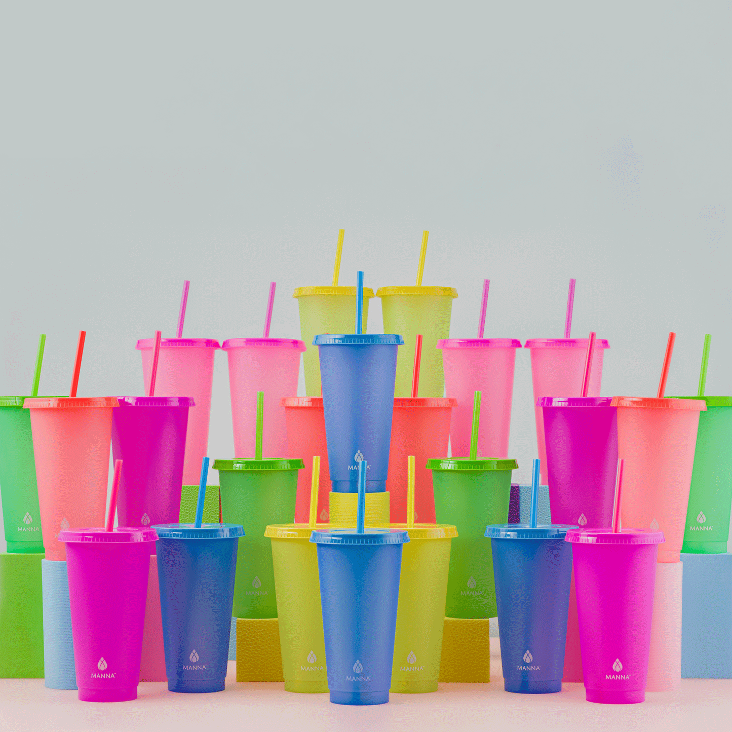 24-piece-original-color-changing-cup-set-n9 A0029811.gif