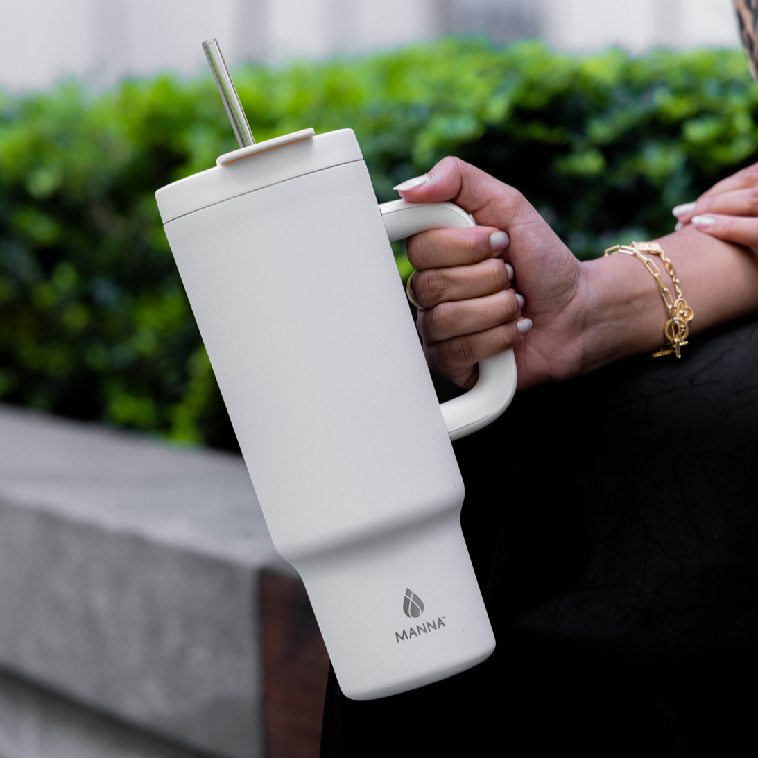 40-oz-leisure-tumbler-k2 Core_Home_Manna_Lifestyle_AUG_13-38.png