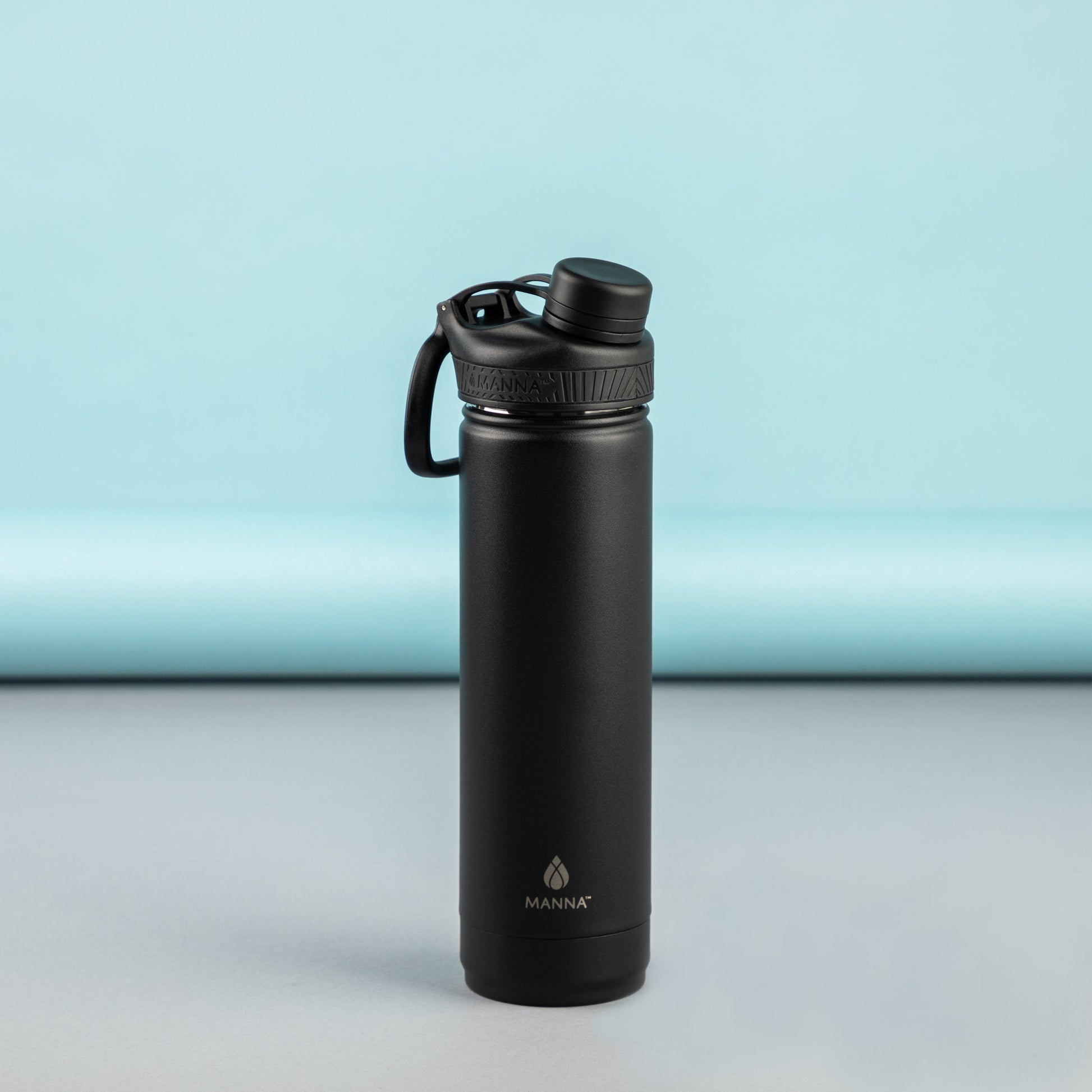 26-oz-saratoga-bottle-t8 MAN_Website_Saratoga_05.jpg